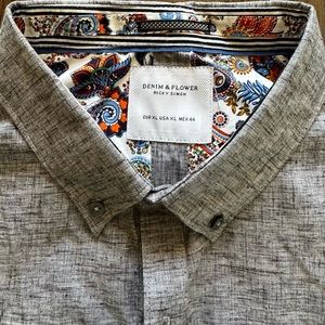XL Men’s Denim & Flower SS Gray with floral trim button down collar shirt
